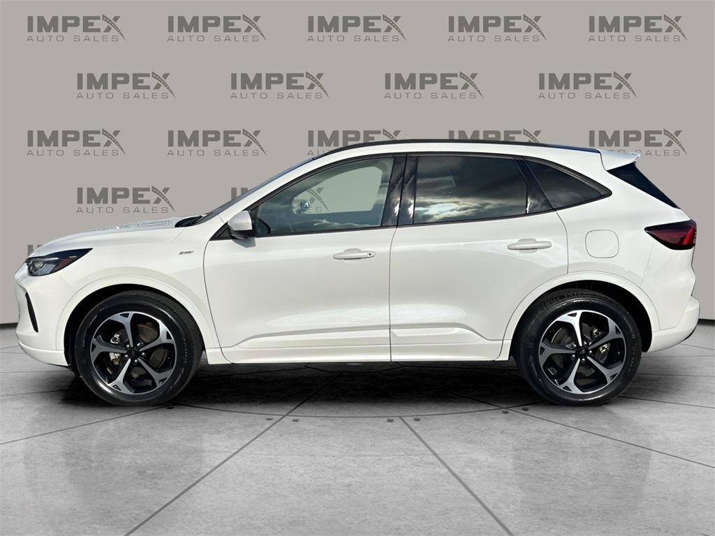 used 2023 Ford Escape car, priced at $21,850