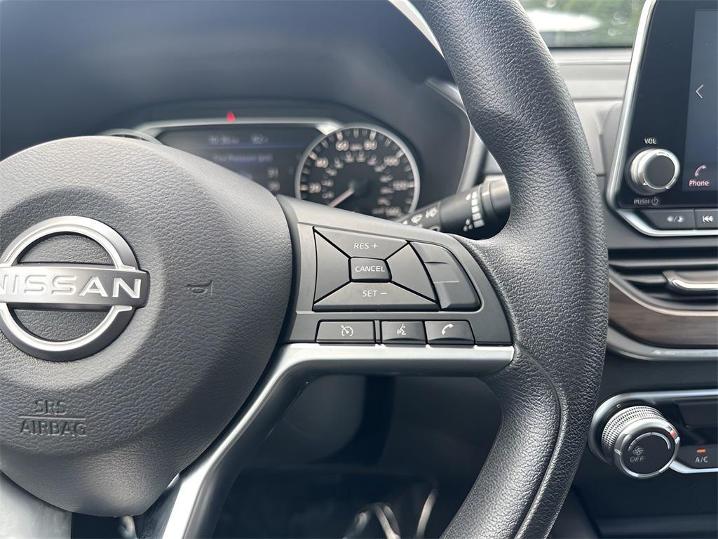 used 2023 Nissan Altima car, priced at $23,800