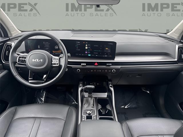 used 2024 Kia Sorento car, priced at $28,980
