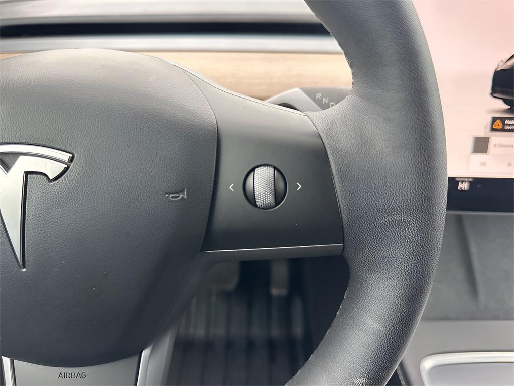 used 2024 Tesla Model Y car