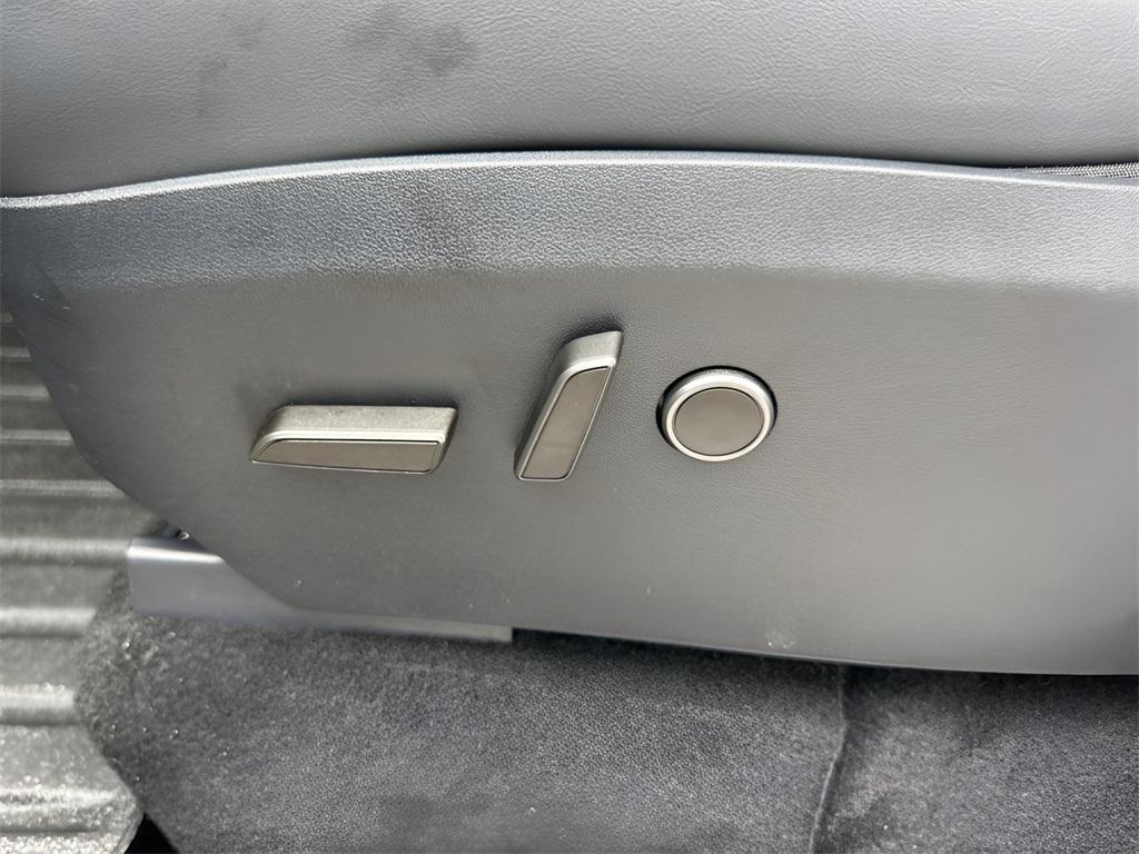 used 2024 Tesla Model Y car