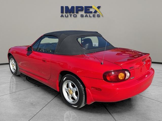 used 1999 Mazda MX-5 Miata car, priced at $9,280