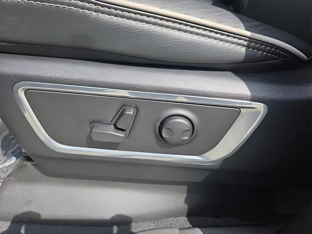 used 2025 Ram 1500 car, priced at $51,600