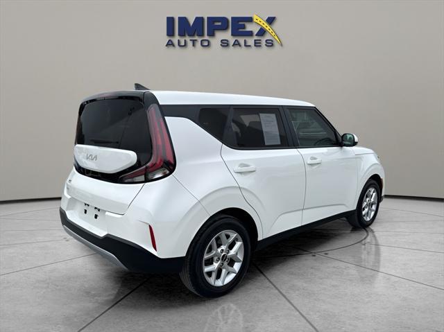 used 2024 Kia Soul car, priced at $17,860