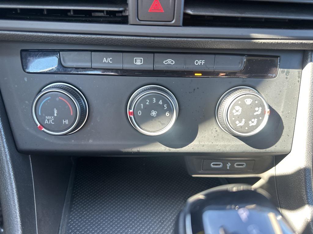 used 2024 Volkswagen Jetta car, priced at $17,950