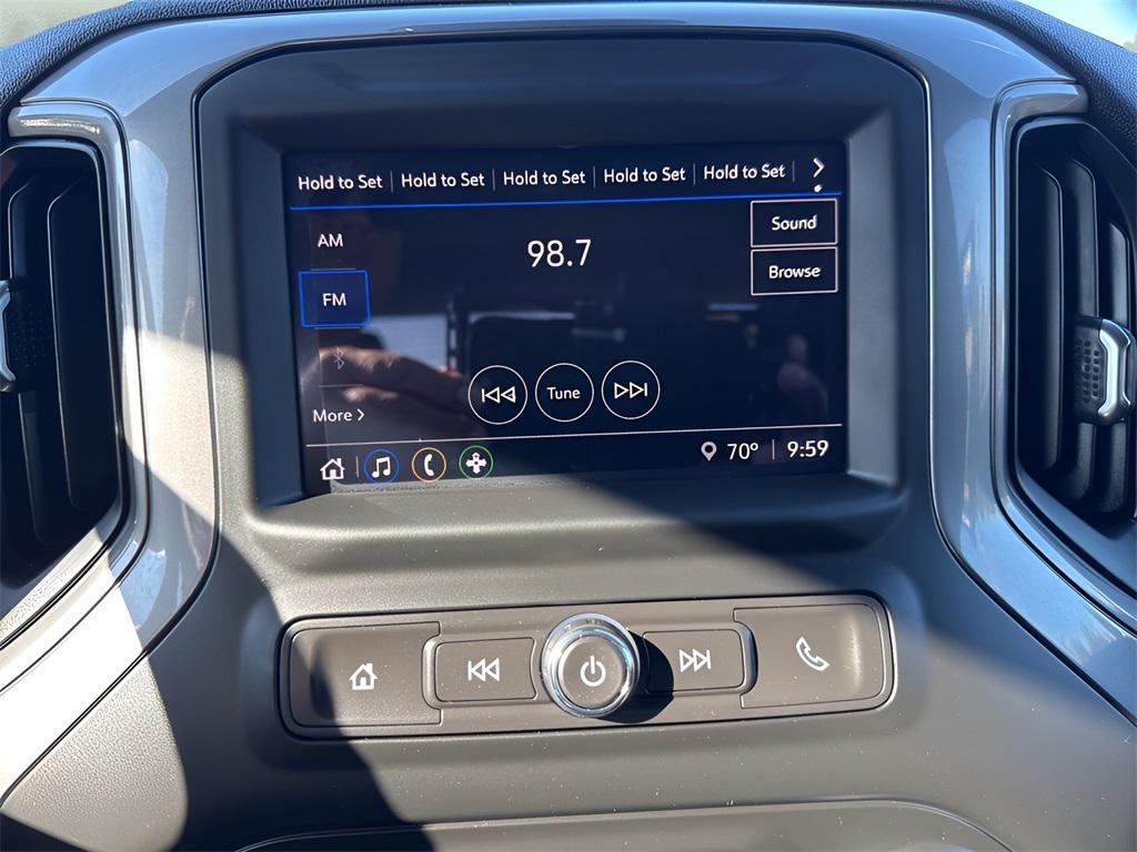 used 2025 Chevrolet Silverado 1500 car, priced at $38,980