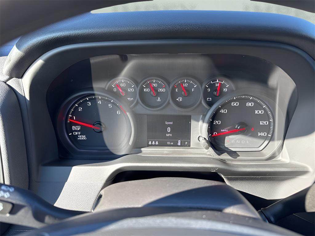 used 2025 Chevrolet Silverado 1500 car, priced at $38,980