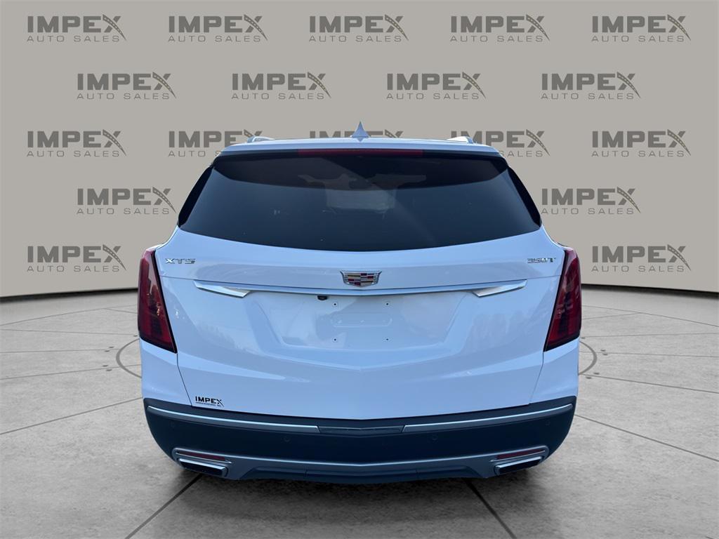 used 2024 Cadillac XT5 car