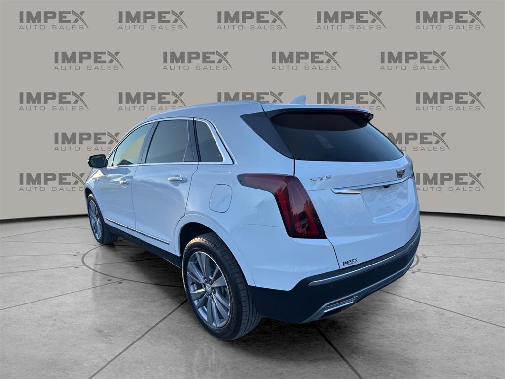 used 2024 Cadillac XT5 car