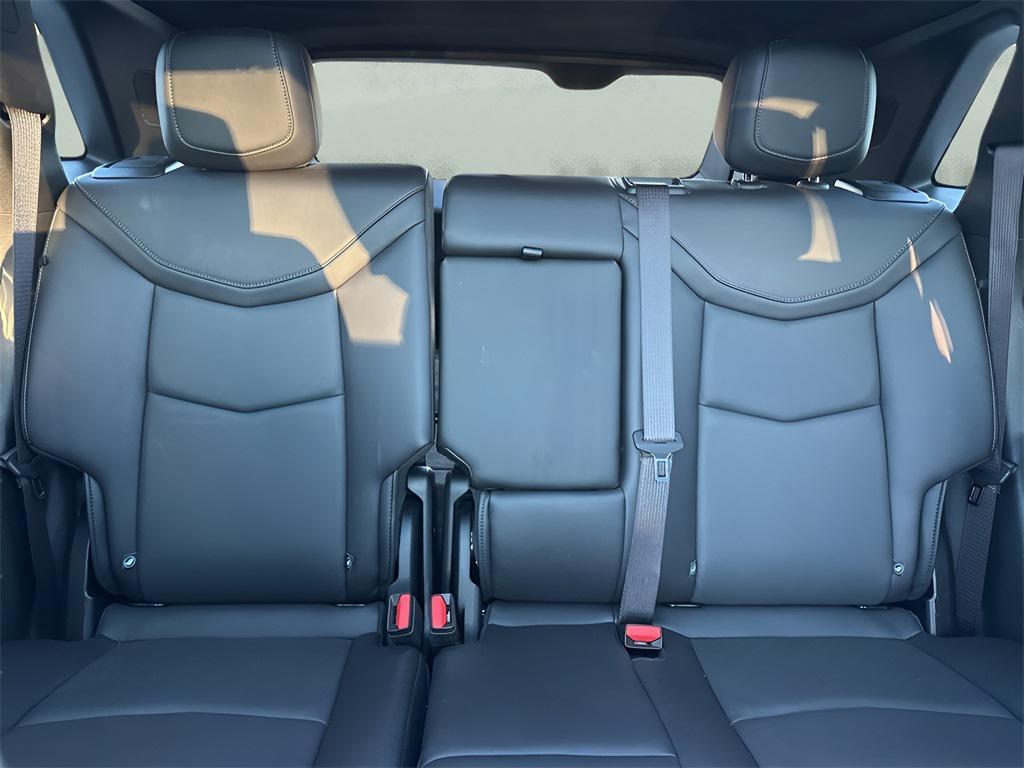 used 2024 Cadillac XT5 car