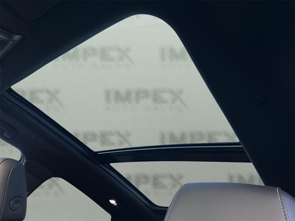 used 2024 Cadillac XT5 car