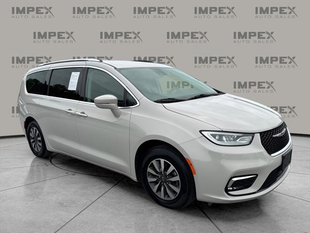 used 2021 Chrysler Pacifica car, priced at $19,990