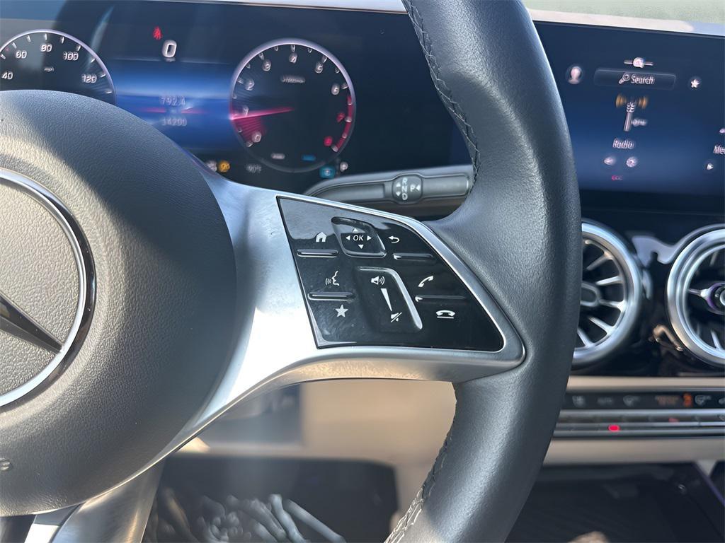 used 2025 Mercedes-Benz GLA 250 car, priced at $33,860