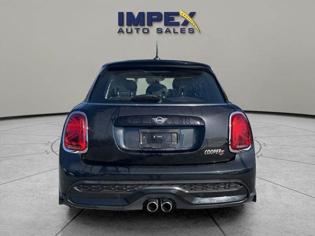 used 2024 MINI Hardtop car, priced at $28,475