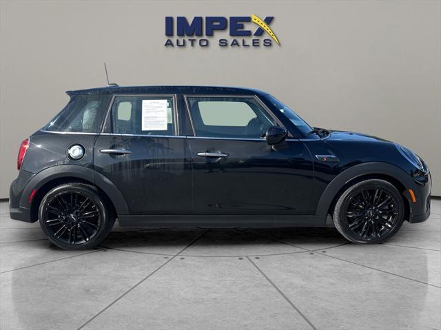 used 2024 MINI Hardtop car, priced at $28,475