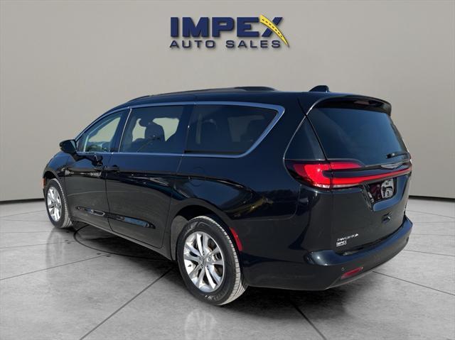 used 2021 Chrysler Pacifica car, priced at $21,280