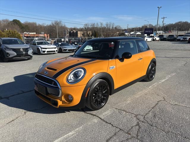 used 2017 MINI Hardtop car, priced at $16,900