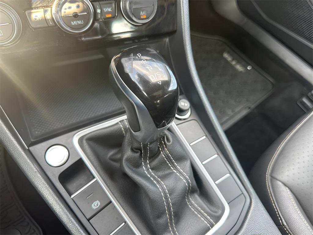used 2024 Volkswagen Jetta car, priced at $19,980