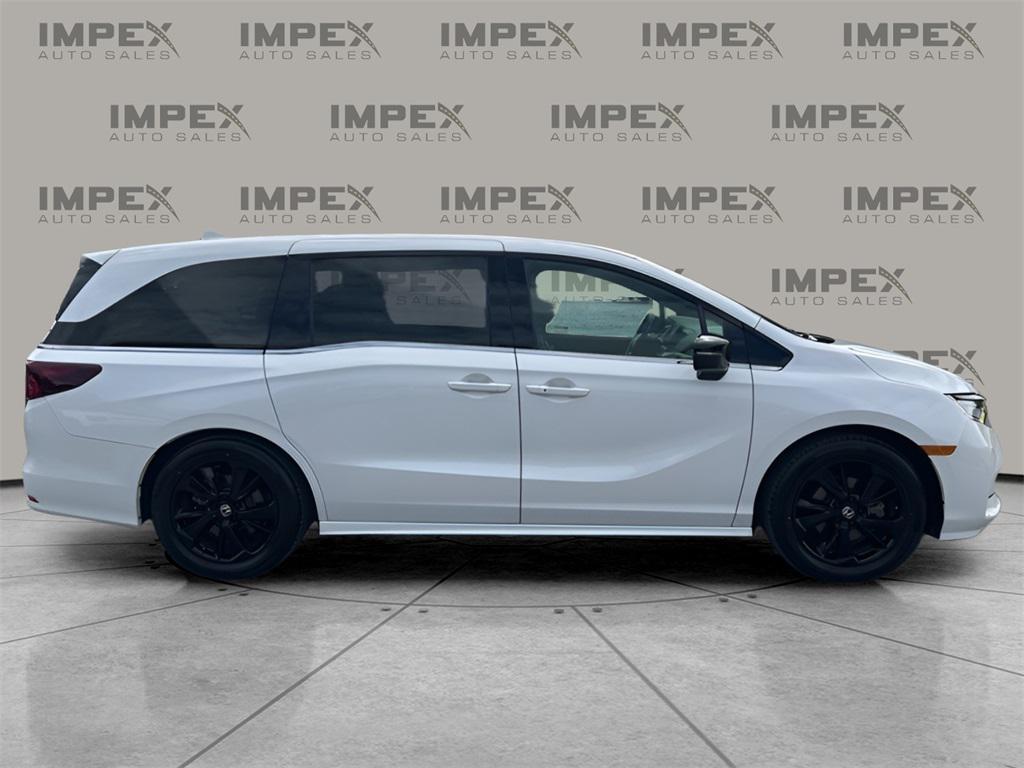 used 2023 Honda Odyssey car, priced at $36,380