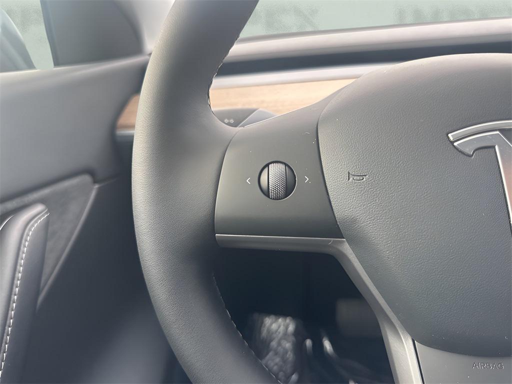 used 2021 Tesla Model Y car, priced at $23,360