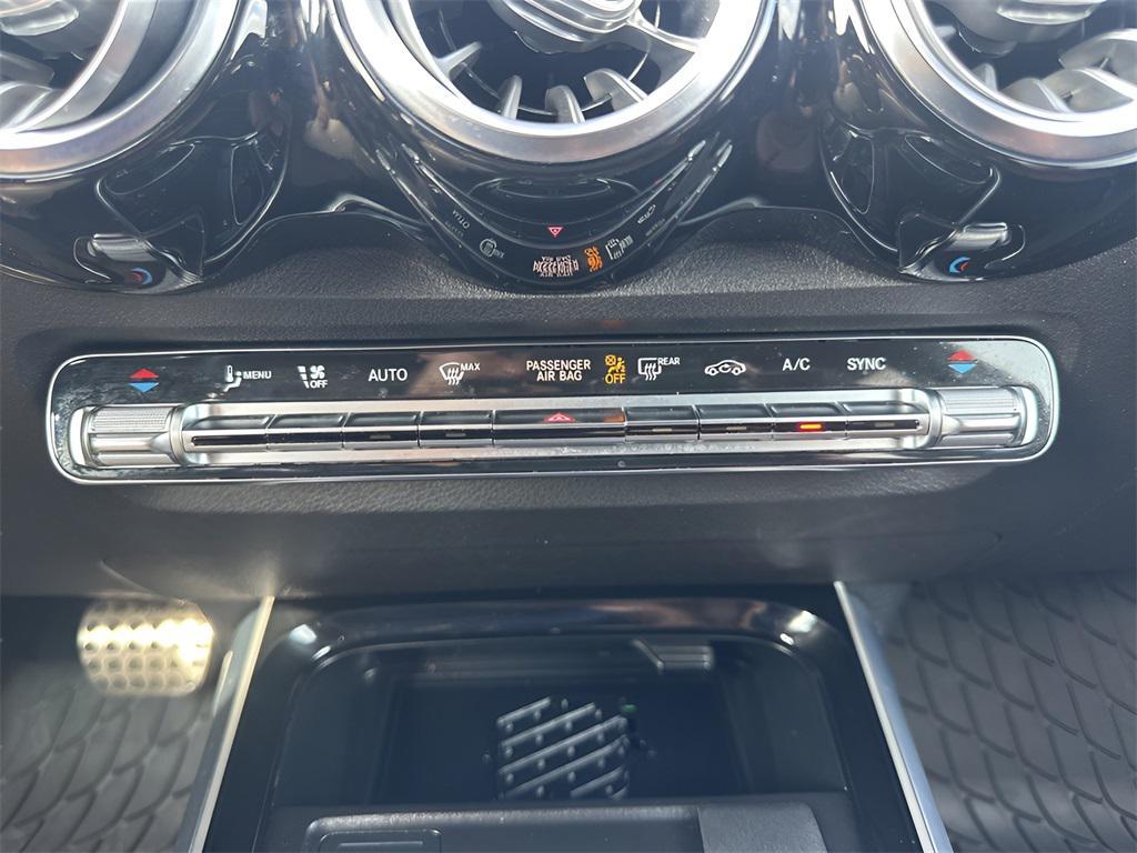 used 2021 Mercedes-Benz GLB 250 car, priced at $26,800