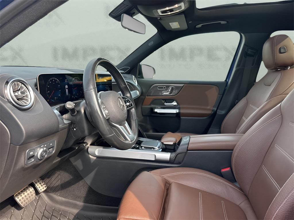 used 2021 Mercedes-Benz GLB 250 car, priced at $26,800