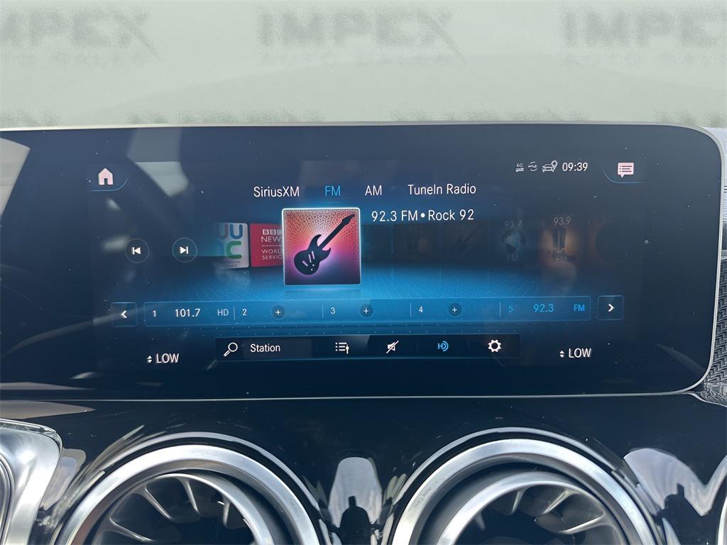 used 2021 Mercedes-Benz GLB 250 car, priced at $26,800