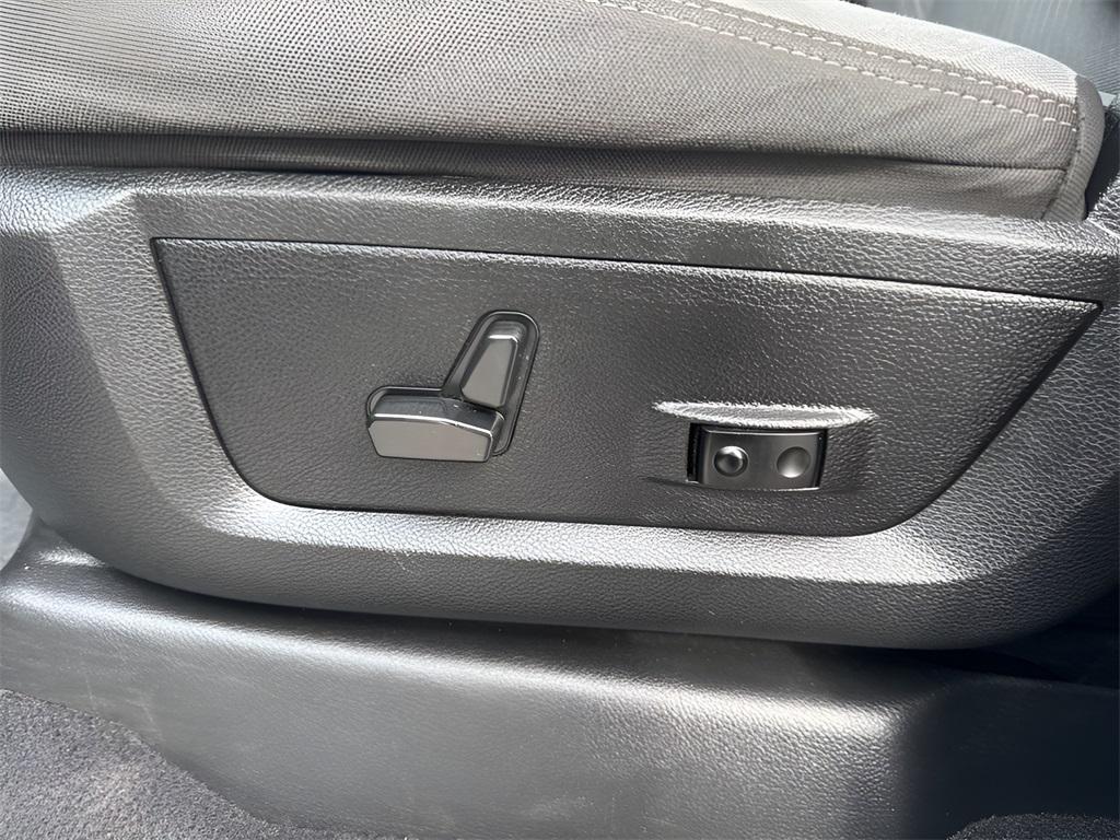 used 2023 Ram 2500 car, priced at $43,150