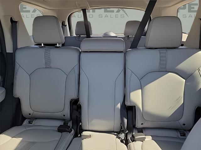 used 2024 Honda Pilot car, priced at $42,995