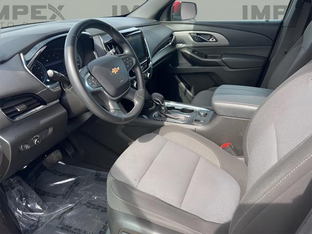 used 2023 Chevrolet Traverse car, priced at $25,200