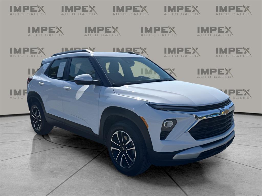 used 2024 Chevrolet TrailBlazer car, priced at $21,995
