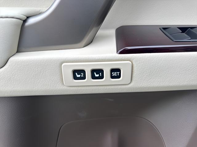 used 2014 Lexus GX 460 car, priced at $24,250