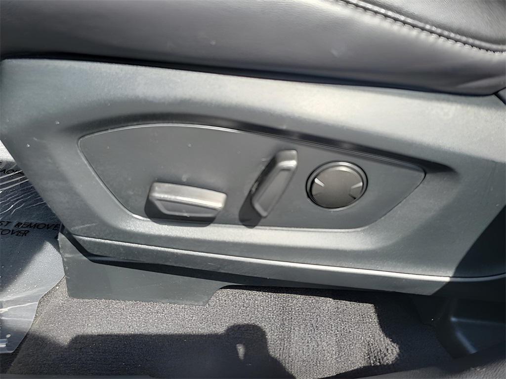 used 2024 Ford Explorer car, priced at $32,950