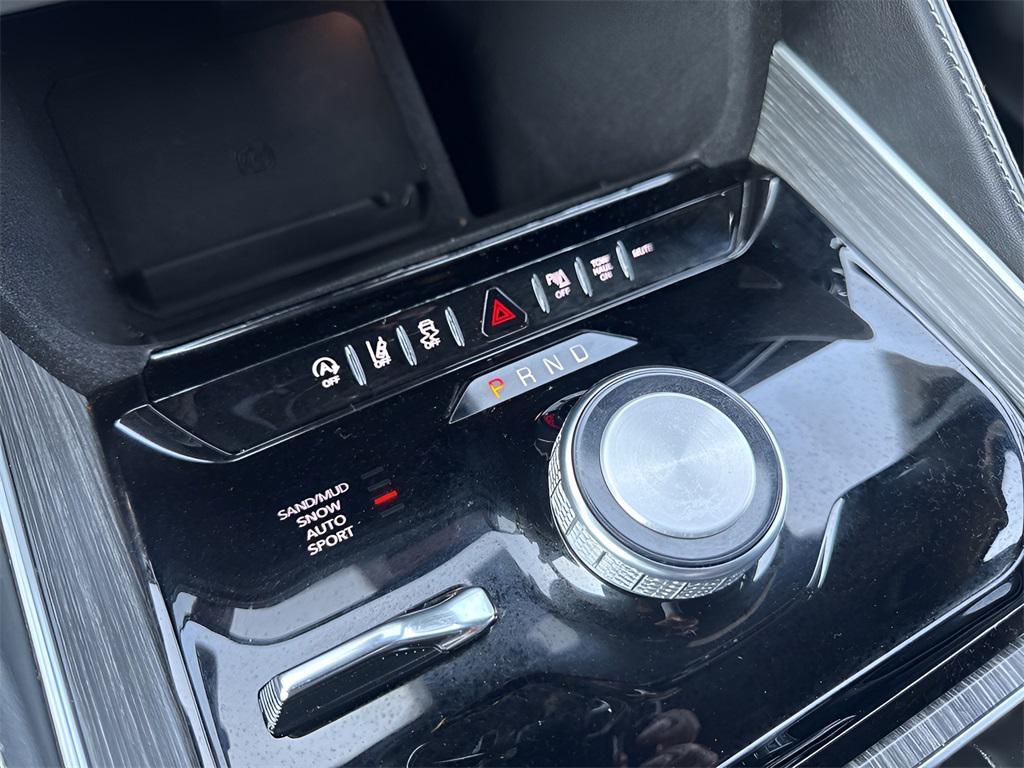 used 2024 Jeep Wagoneer L car, priced at $42,400