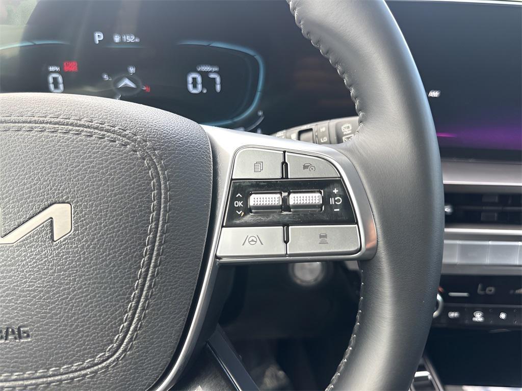 used 2025 Kia Telluride car, priced at $37,550
