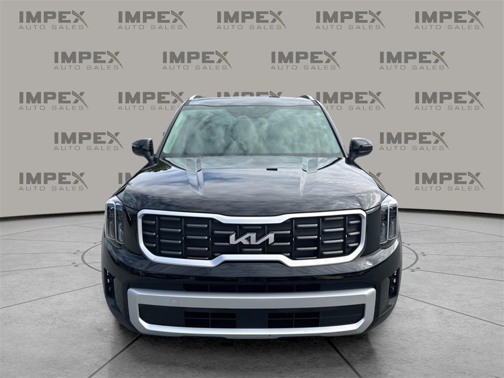 used 2025 Kia Telluride car, priced at $37,550