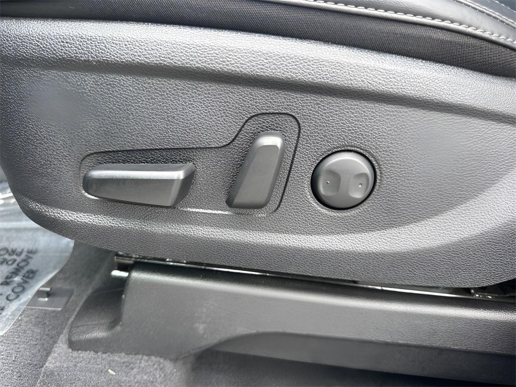 used 2025 Kia Telluride car, priced at $37,550