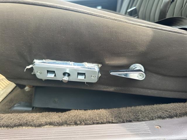 used 1988 Ford Crown Victoria car, priced at $11,500