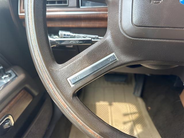 used 1988 Ford Crown Victoria car, priced at $11,500