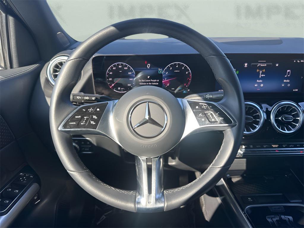 used 2025 Mercedes-Benz GLA 250 car, priced at $34,995