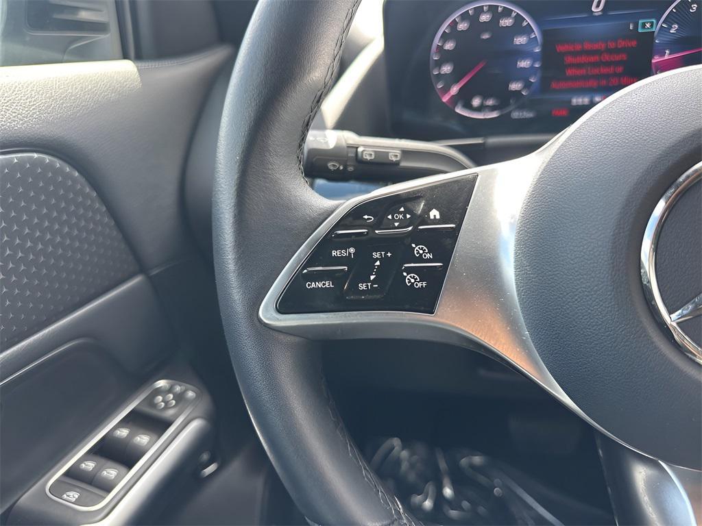 used 2025 Mercedes-Benz GLA 250 car, priced at $33,900