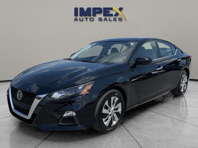 used 2022 Nissan Altima car, priced at $19,100