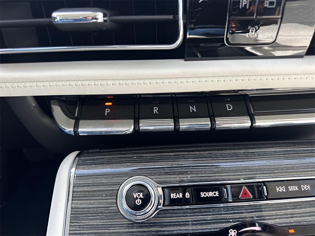 used 2024 Lincoln Aviator car, priced at $64,390