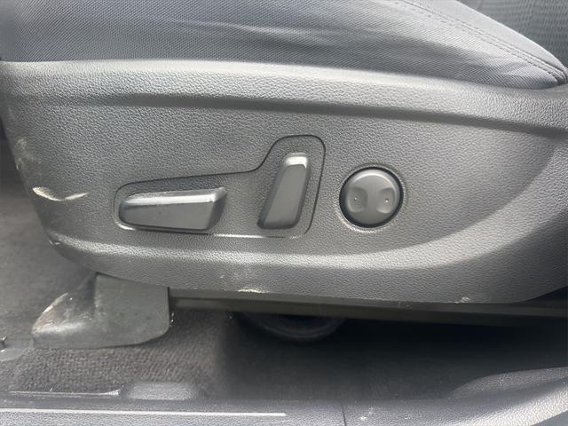 used 2023 Hyundai Santa Fe car, priced at $22,490