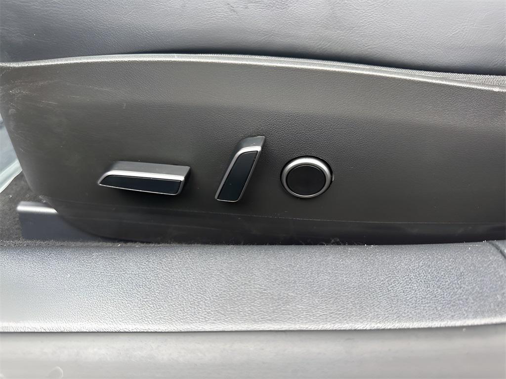 used 2023 Tesla Model 3 car, priced at $32,250