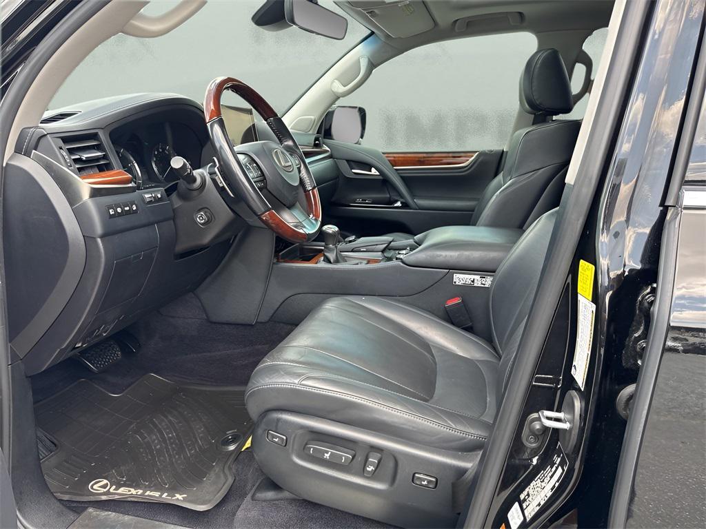 used 2018 Lexus LX 570 car, priced at $49,995