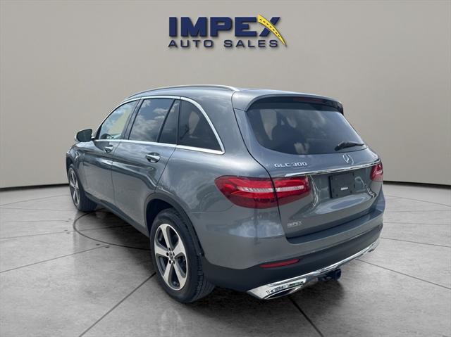 used 2019 Mercedes-Benz GLC 300 car, priced at $23,900