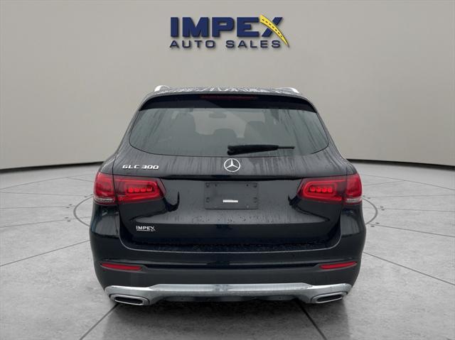 used 2021 Mercedes-Benz GLC 300 car, priced at $32,300