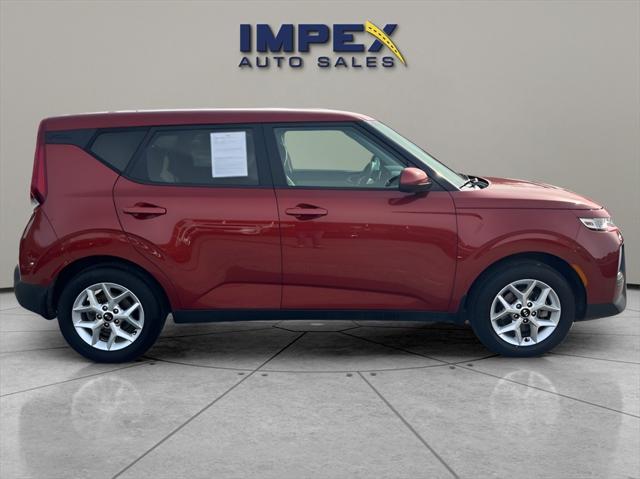 used 2021 Kia Soul car, priced at $17,180