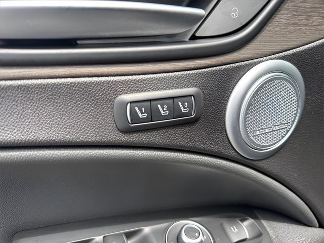 used 2022 Alfa Romeo Stelvio car, priced at $25,980